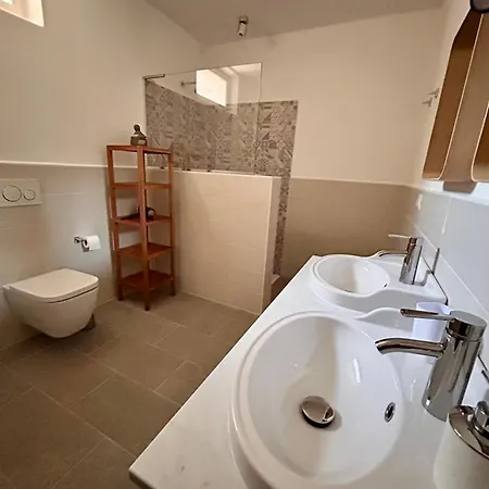 Casa Miralago Apartment *